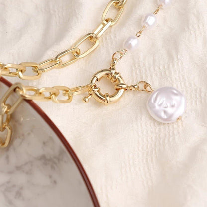 Collier pendentif perles avec chaîne maillons