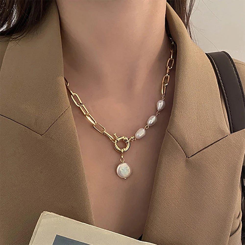 Collier pendentif perles avec chaîne maillons