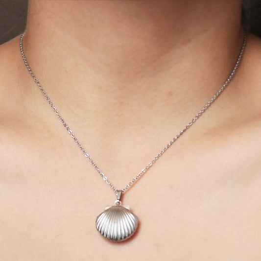 Collier pendentif porte photo coquillage plaqué argent