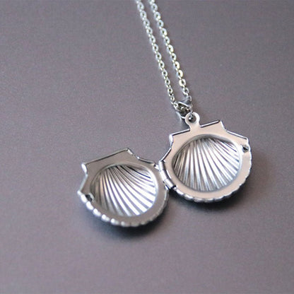 Collier pendentif porte photo coquillage plaqué argent