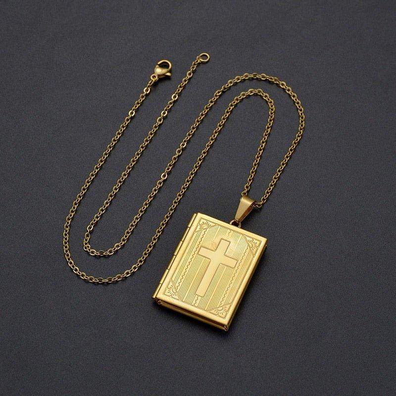 Collier pendentif porte photo croix bible plaqué or