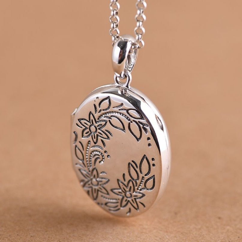 Collier pendentif porte photo ovale fleurs en argent 925
