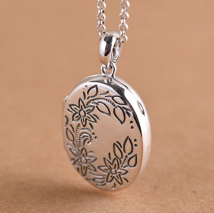 Collier pendentif porte photo ovale fleurs en argent 925