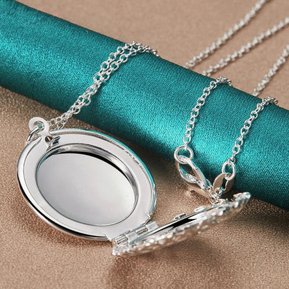 Collier pendentif porte photo rond sculpté en argent 925
