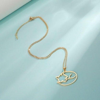 Collier pendentif renard endormi plaqué or / argent