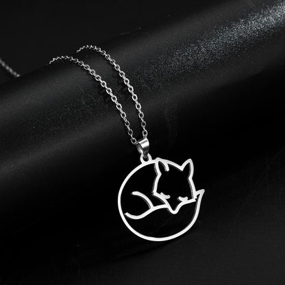 Collier pendentif renard endormi plaqué or / argent