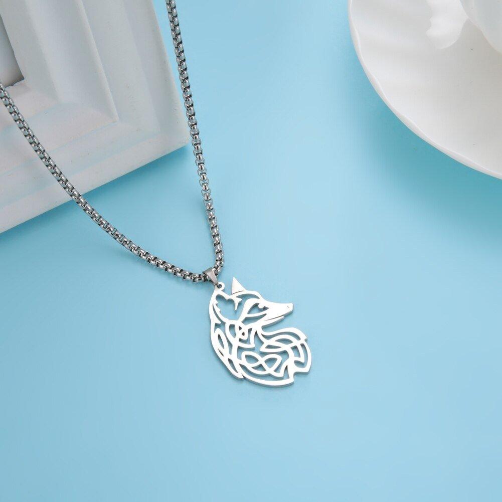Collier pendentif renard nordique plaqué argent
