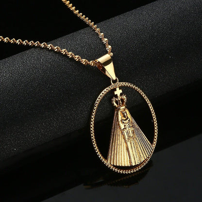 Collier pendentif représentation vierge marie plaqué or