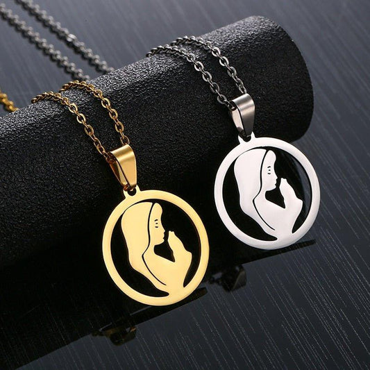 Collier pendentif rond minimaliste Vierge Marie en plaqué or / argent