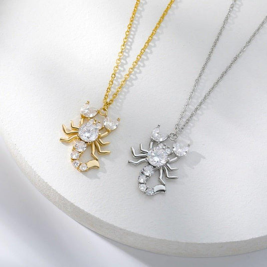 Collier pendentif scorpion strass plaqué or / argent - MonPendentif