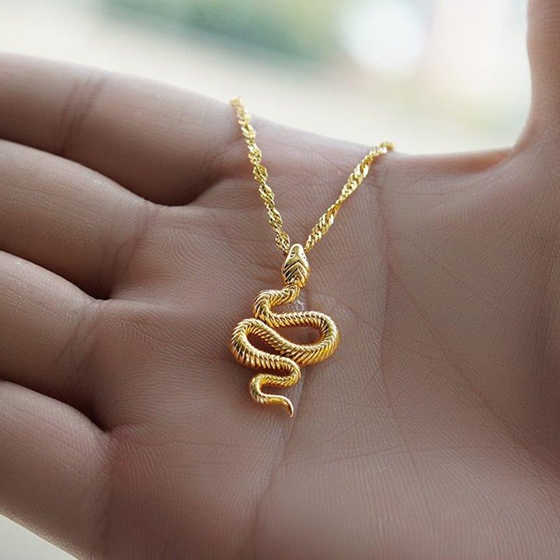 Collier pendentif serpent relief gravé plaqué or / argent - MonPendentif