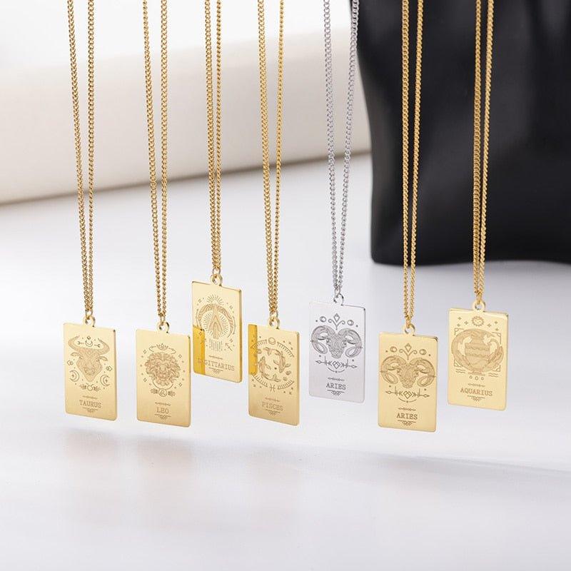 Collier pendentif signe astrologique plat gravé