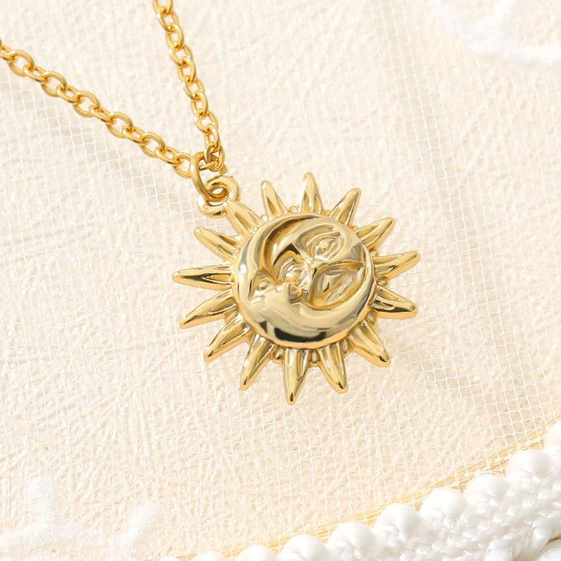 Collier pendentif soleil et lune relief plaqué or / or rose / argent