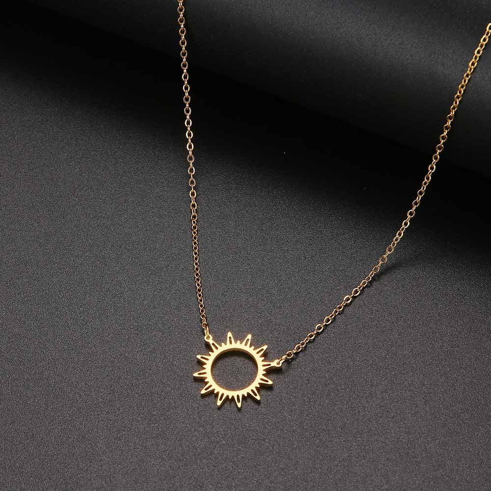 Collier pendentif soleil irrégulier plat creux plaqué or / or rose / argent - MonPendentif