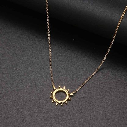 Collier pendentif soleil irrégulier plat creux plaqué or / or rose / argent - MonPendentif