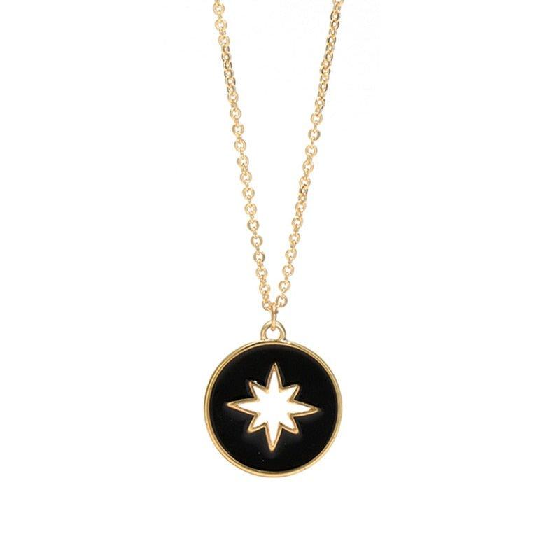 Collier pendentif soleil médaille fond noir plaqué or