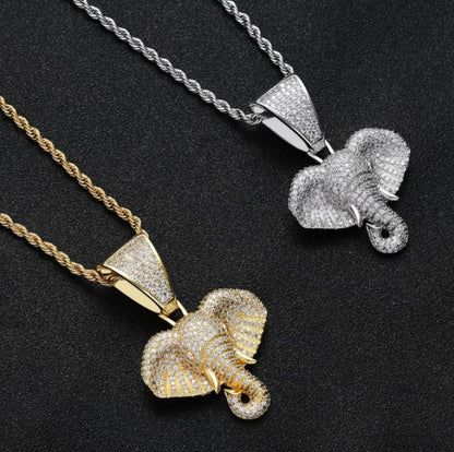 Collier pendentif tête éléphant strass