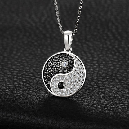 Collier pendentif yin yang noir et blanc argent 925 pierres précieuses