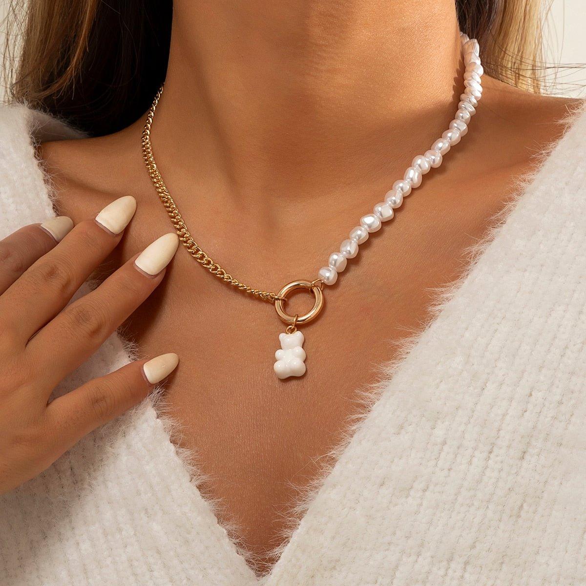 Collier perlé et pendentif ourson blanc - MonPendentif
