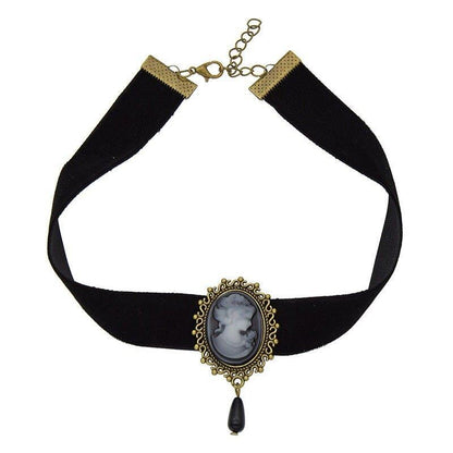 Collier style gothique ras de cou en tissu avec pendentif portrait en camé