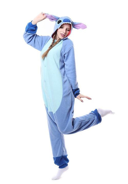 combinaison pyjama femme stitch