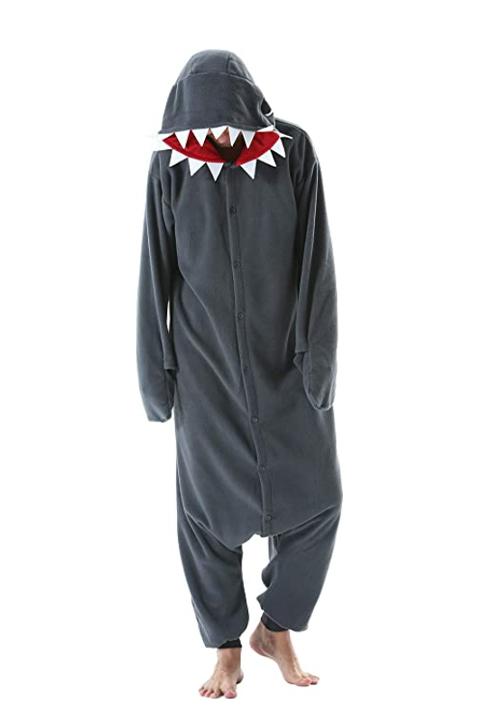 combinaison pyjama homme requin