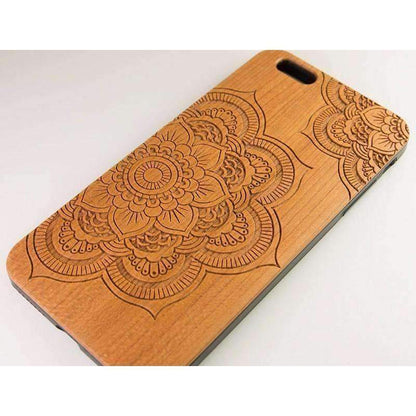 Coque en bois - Mandala