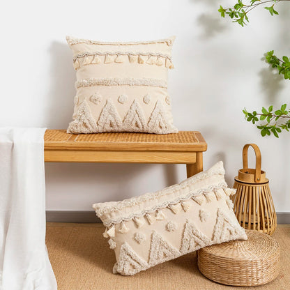 Coussin brodé marocain beige à pampilles