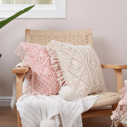 Coussin au crochet bohème avec motifs géométriques