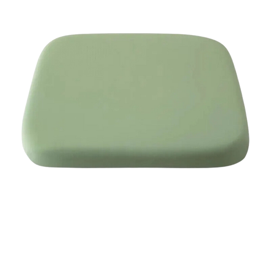 Coussin mémoire de forme pour le bureau ici sur un fond blanc.