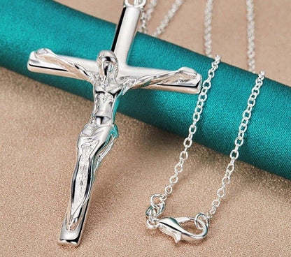 Croix religieuse avec Jésus en argent Sterling 925 - MonPendentif