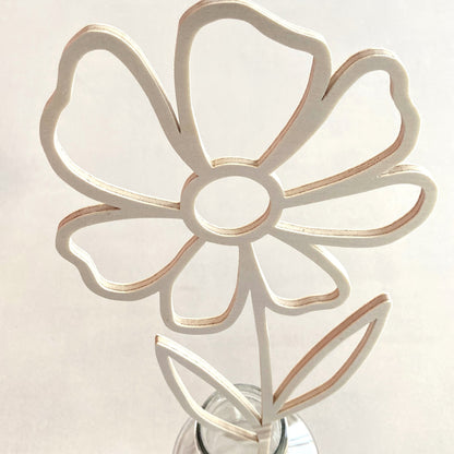 Fleur à bijoux en bois