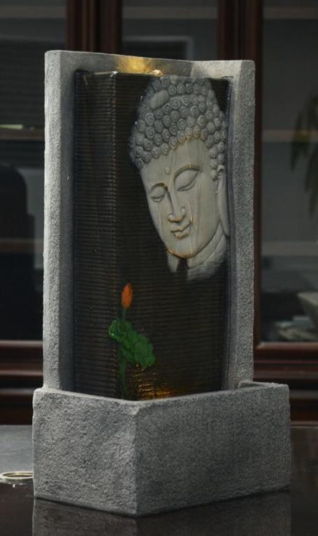 Fontaine tête de Bouddha