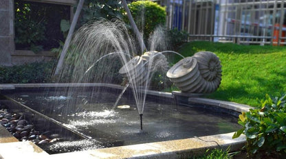Fontaine solaire puissante