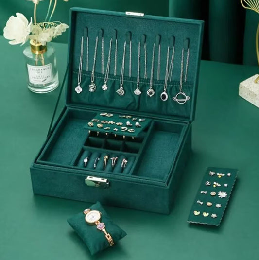 Grande boîte à bijoux en velours avec serrure
