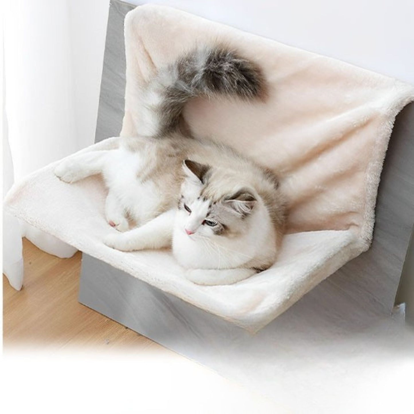 hamac-pour-chat-radiateur-blanc-doux