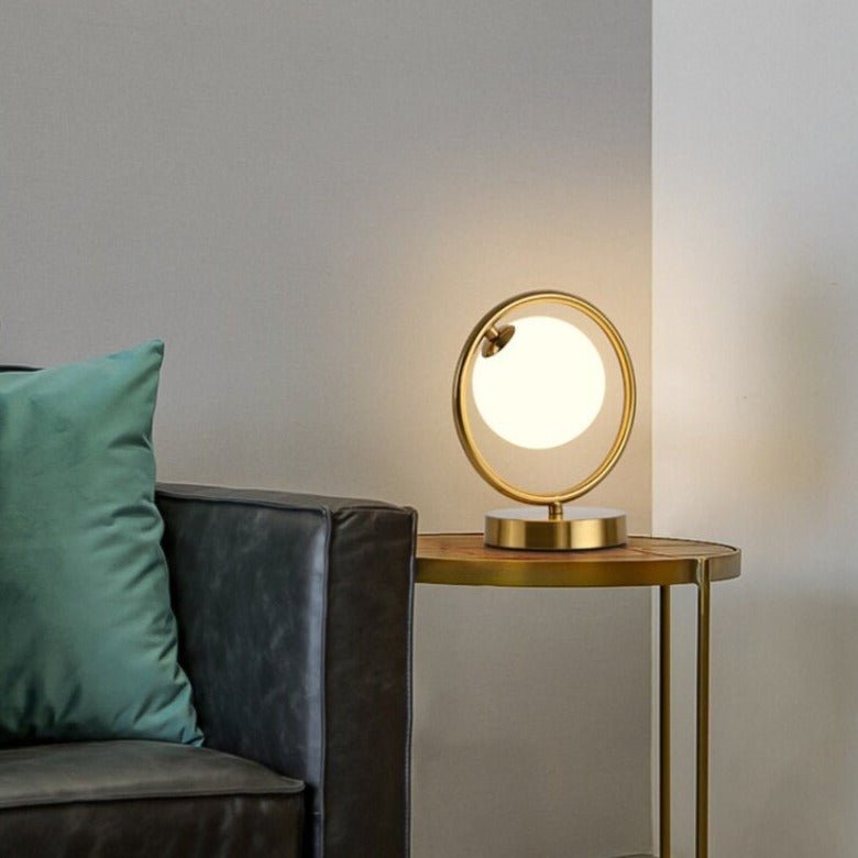 Lampe de chevet Boule Métal Doré  LampesDeChevet Excentrée  