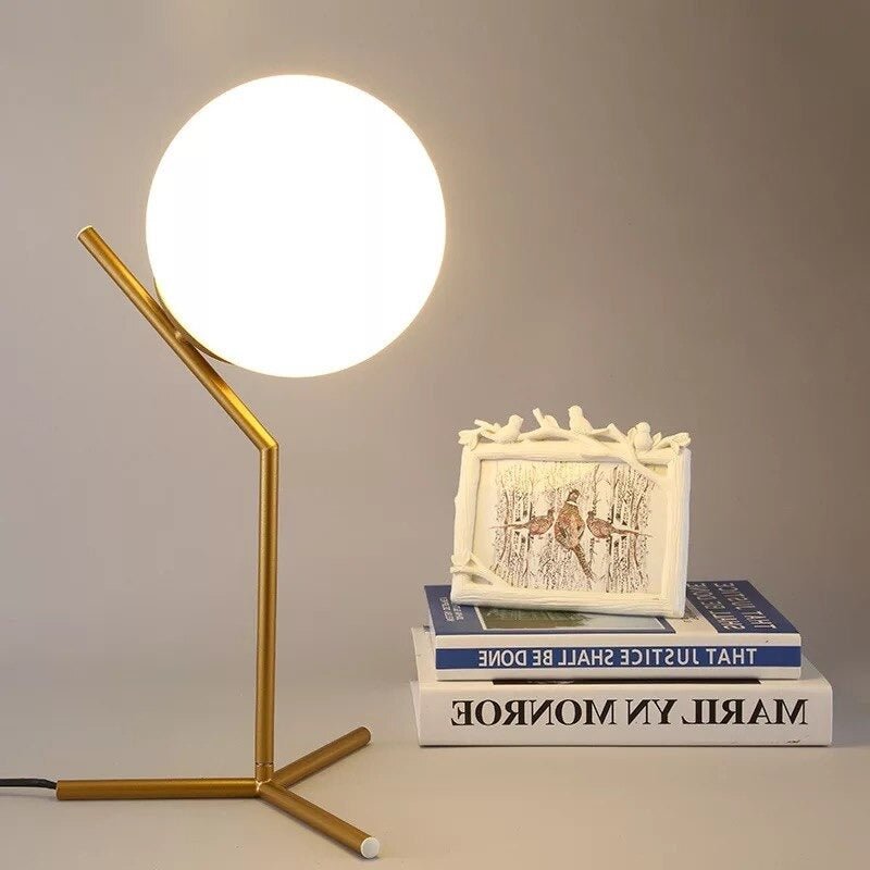 Lampe de chevet Design Boule en Verre  LampesDeChevet Dorée  