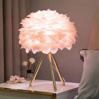 Lampe de chevet Plumes de Cygne  LampesDeChevet Rose  