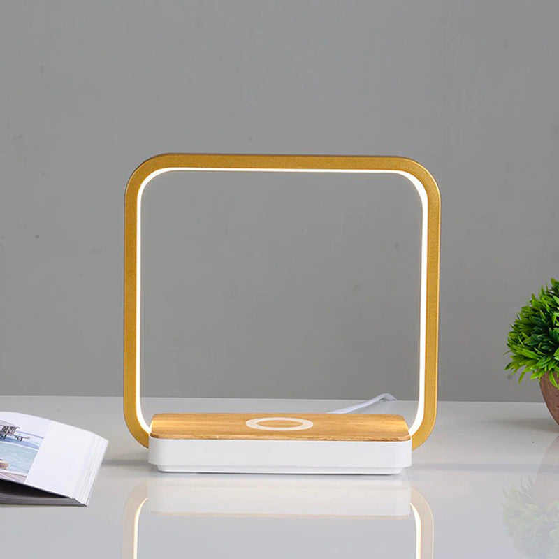 Lampe de chevet Tactile avec chargeur sans fil  LampesDeChevet Carré Dorée 