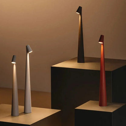 Lampe de Table Rechargeable - Design Élégant en Aluminium avec 3 Niveaux d'Intensité, Disponible en Plusieurs Couleurs