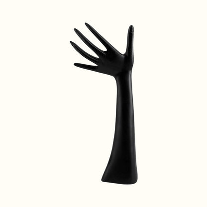 Main présentoir bijoux