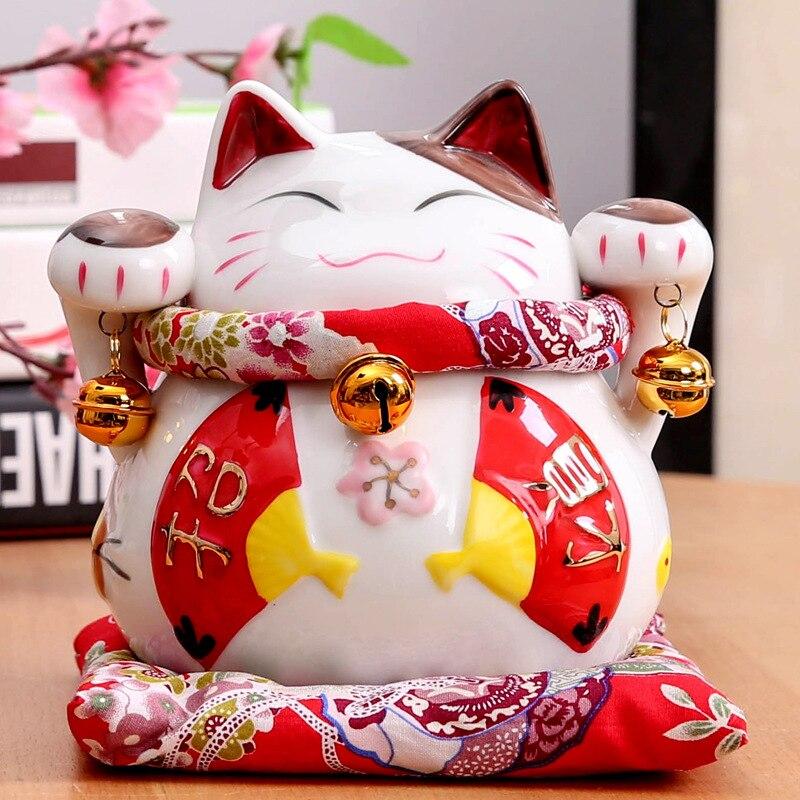 Maneki neko porte bonheur