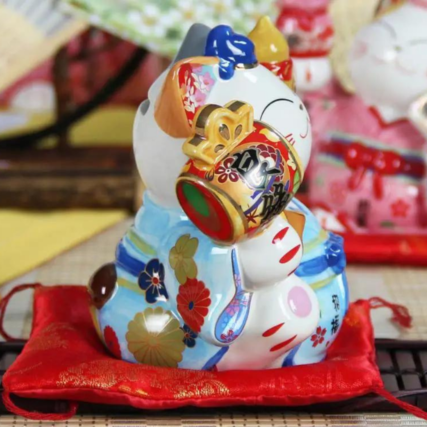 Maneki neko bleu