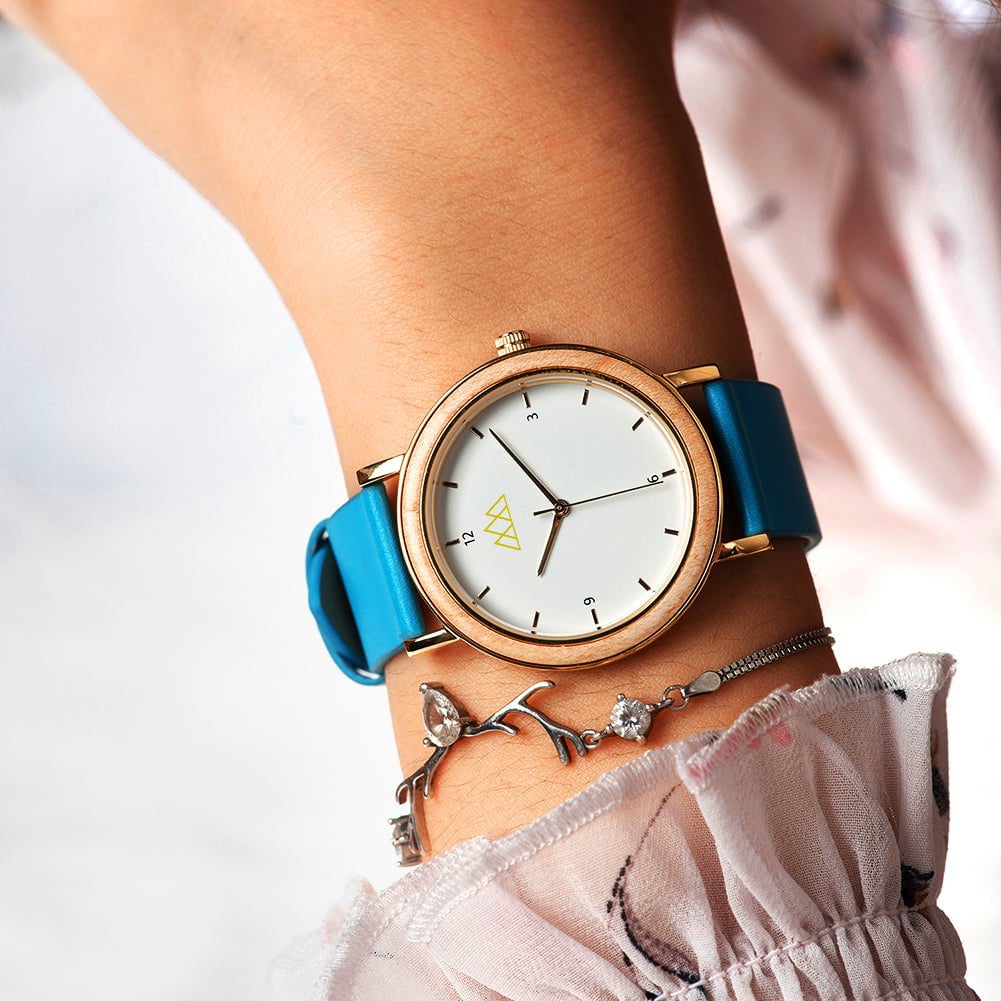 Montre en Bois Femme Bleue - Timeless Blue