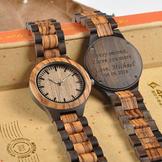 Montre en bois personnalisable texte