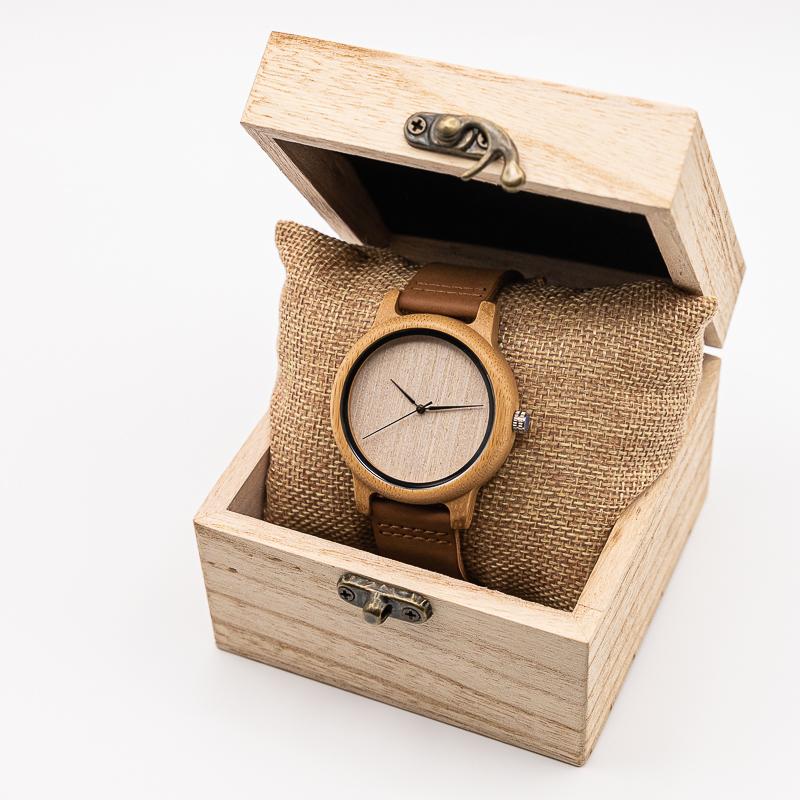 Montre en Bois Classique - Pur