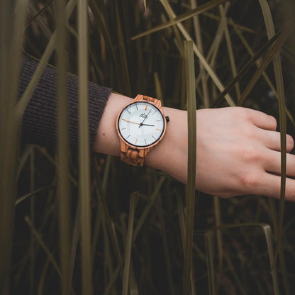 Montre en Bois Originale - Relogio White