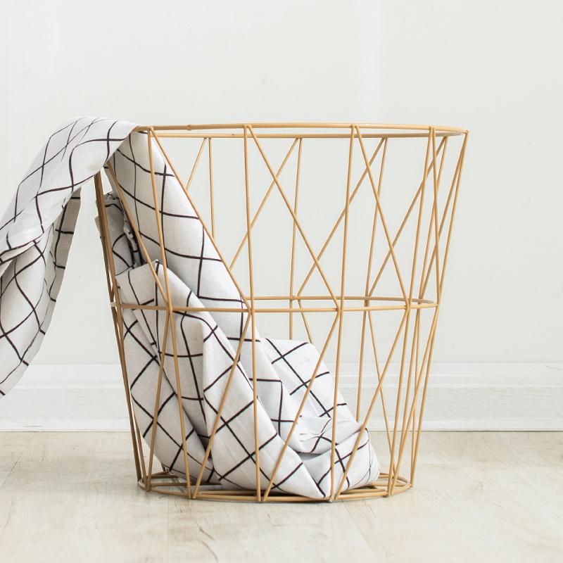Panier à Linge Design et Déco en Métal