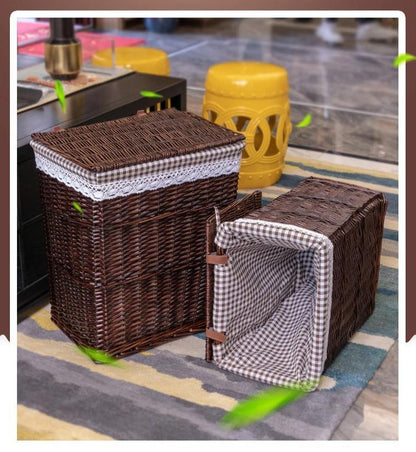 Panier à Linge en Osier Vintage